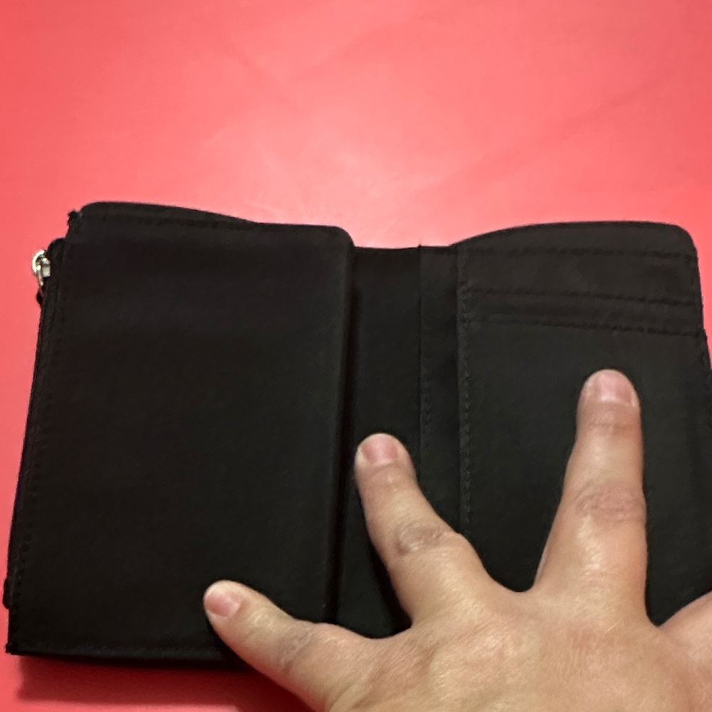 Relic Black Leather Wallet - Picture 5 of 5